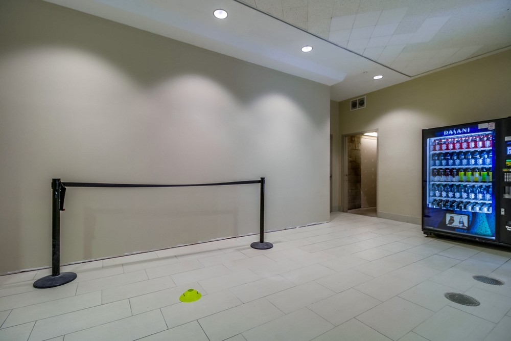 Virtual tour photo 3 of 23 for 4545 La Jolla Village Dr