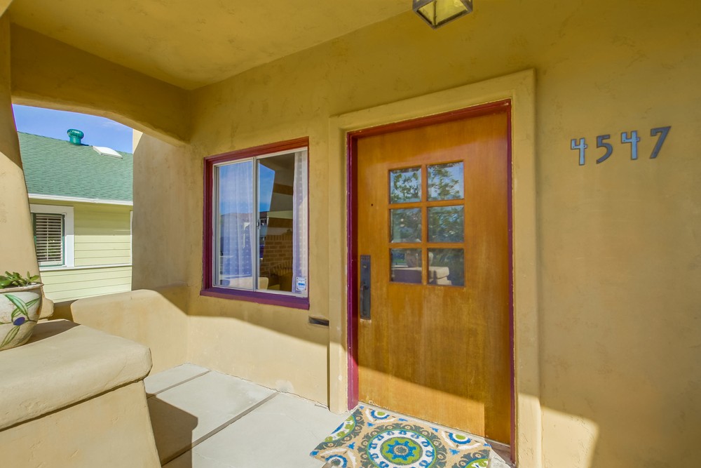 Virtual tour photo 8 of 53 for 4547 Cleveland Ave
