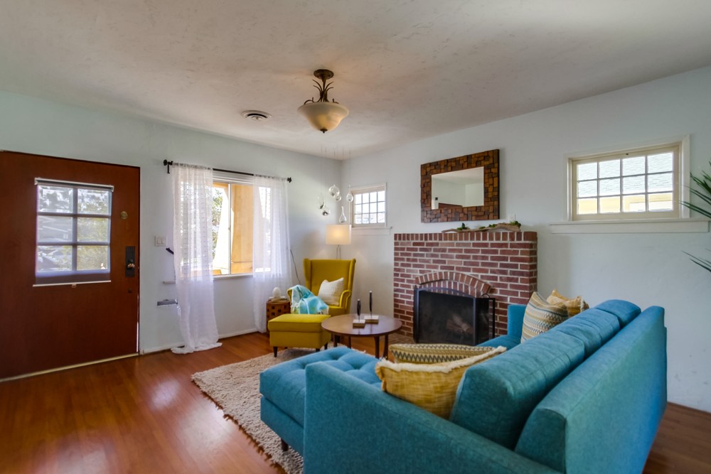 Virtual tour photo 13 of 53 for 4547 Cleveland Ave