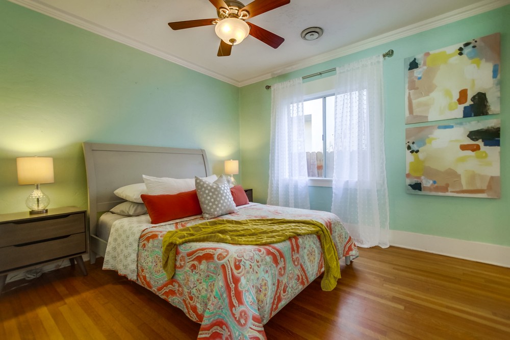 Virtual tour photo 35 of 53 for 4547 Cleveland Ave