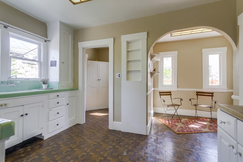Virtual tour photo 20 of 42 for 4547 Marlborough Dr