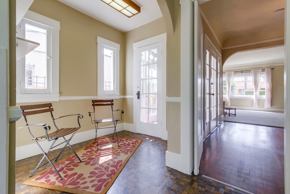 Virtual tour photo 22 of 42 for 4547 Marlborough Dr