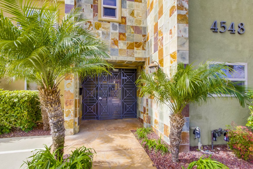 Virtual tour photo 5 of 30 for 4548 Hawley Blvd #15