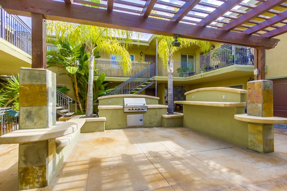 Virtual tour photo 6 of 30 for 4548 Hawley Blvd #15