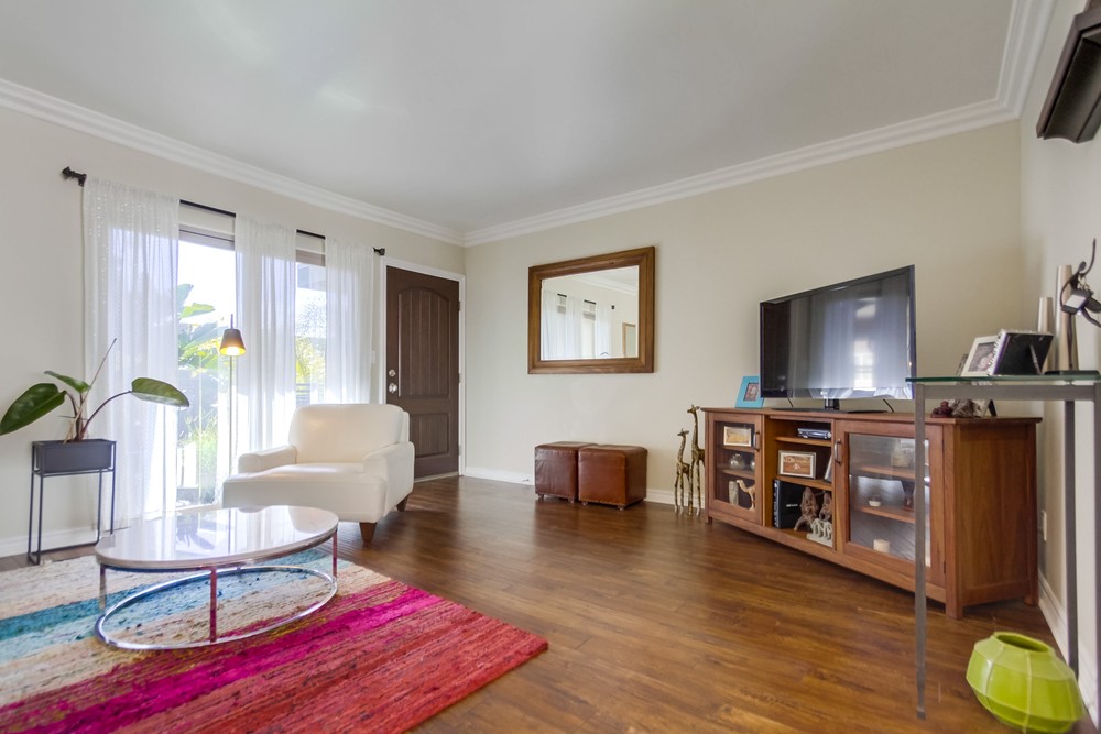 Virtual tour photo 17 of 30 for 4548 Hawley Blvd #15