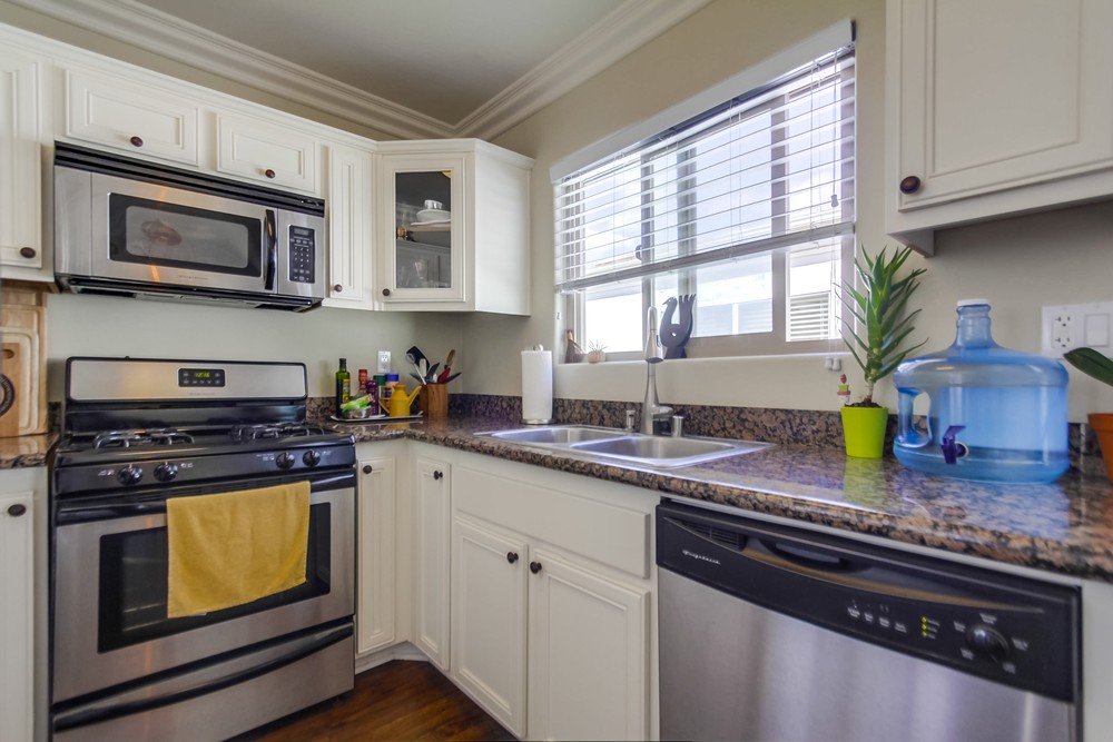 Virtual tour photo 22 of 30 for 4548 Hawley Blvd #15