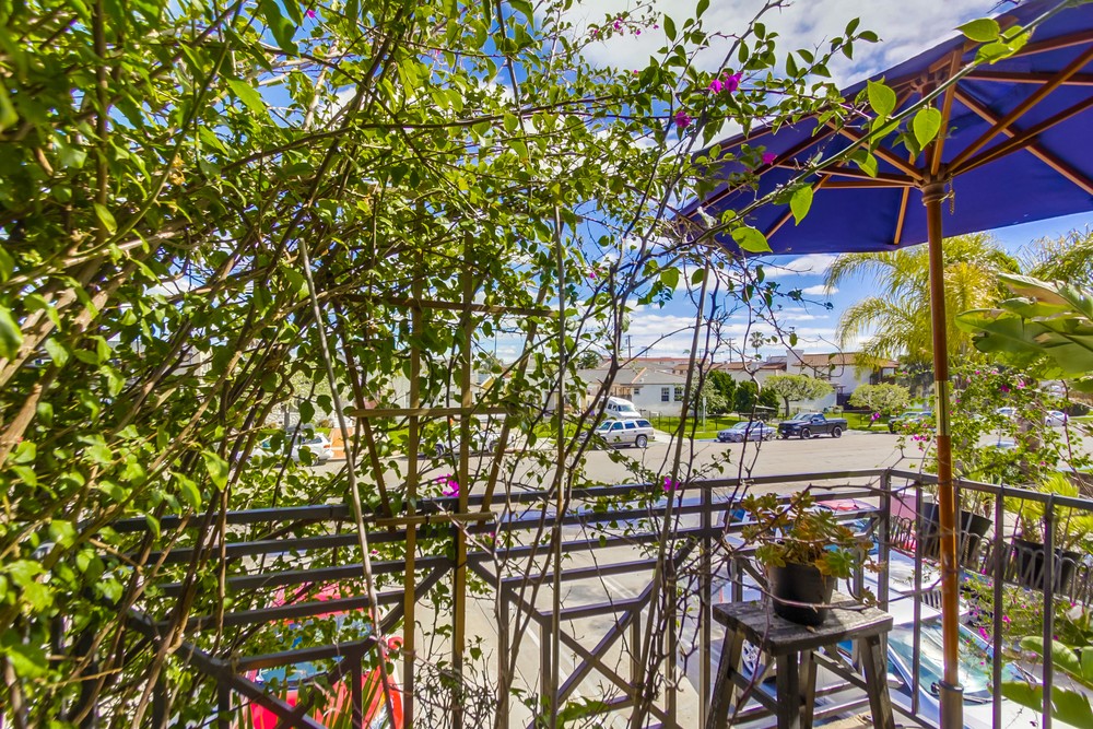 Virtual tour photo 26 of 30 for 4548 Hawley Blvd #15