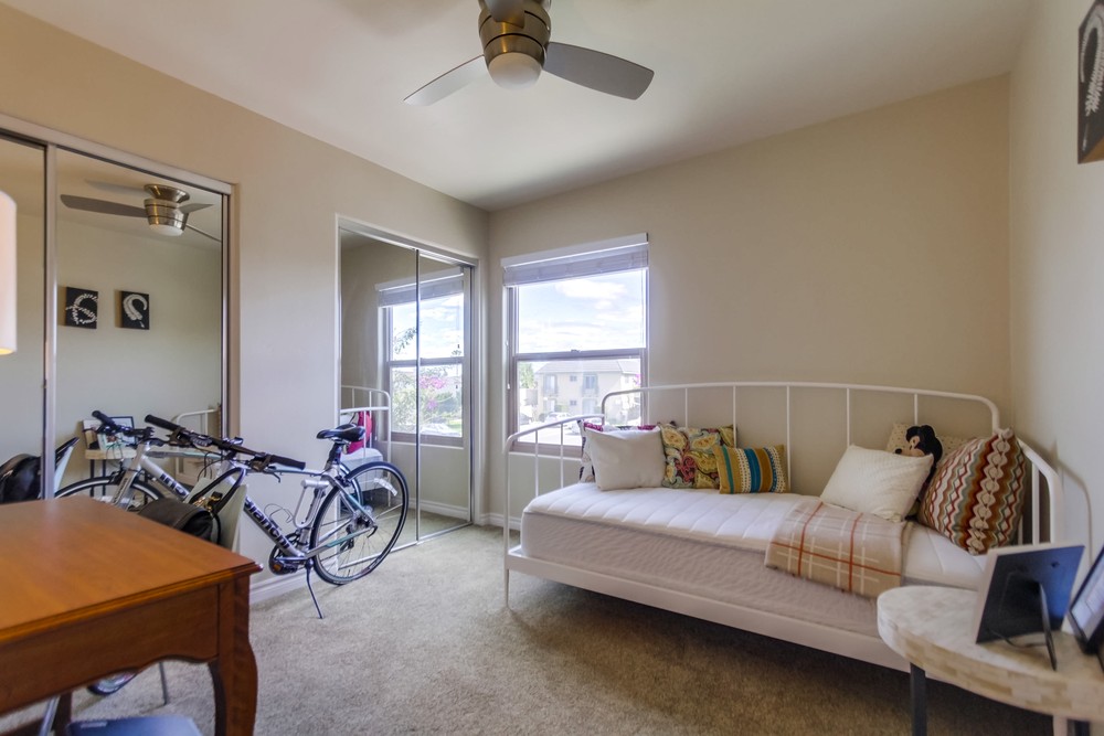 Virtual tour photo 28 of 30 for 4548 Hawley Blvd #15