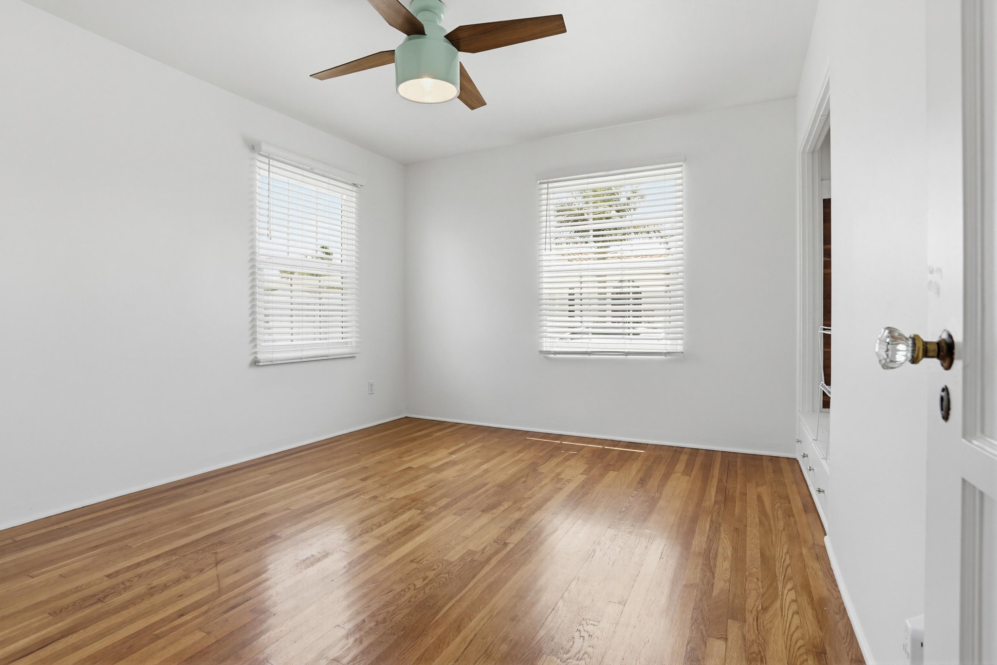 Virtual tour photo 20 of 39 for 4548 Max Dr