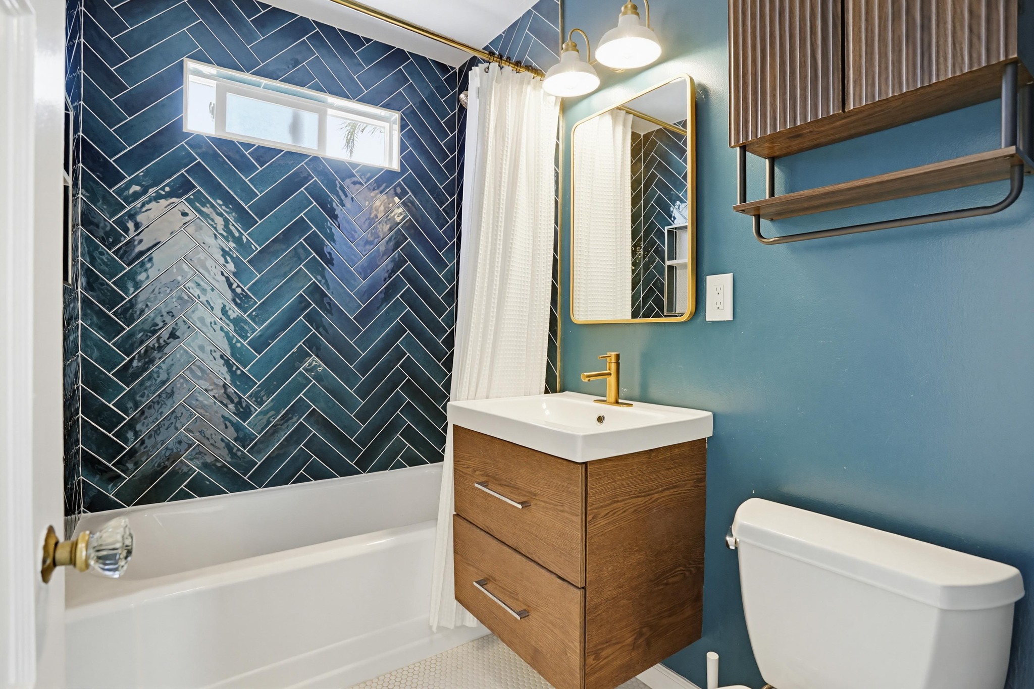 Virtual tour photo 24 of 39 for 4548 Max Dr