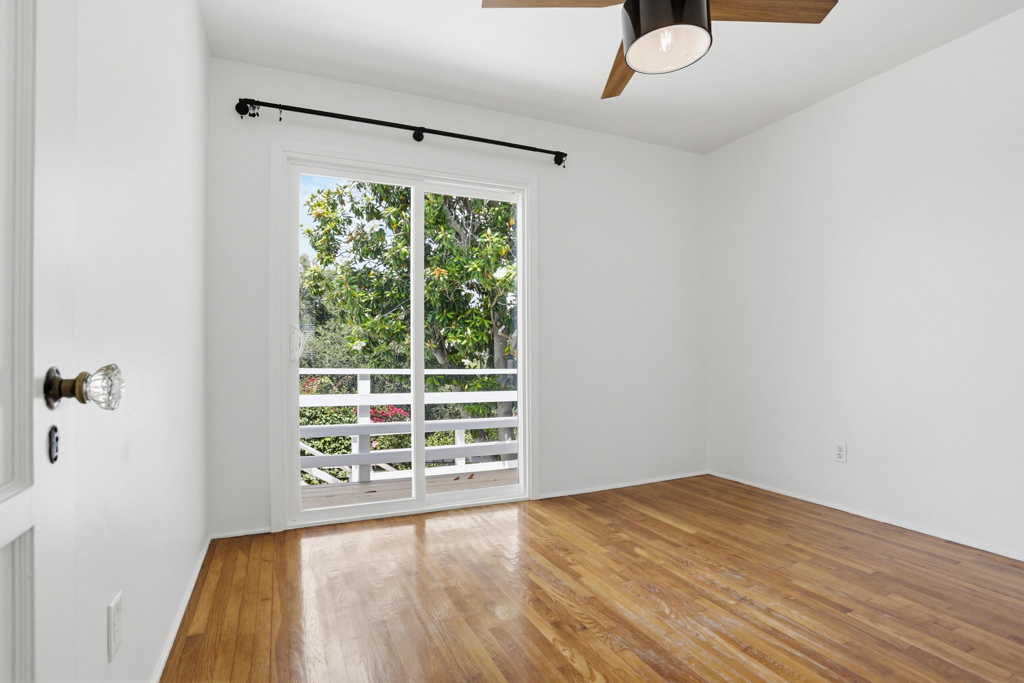 Virtual tour photo 26 of 39 for 4548 Max Dr