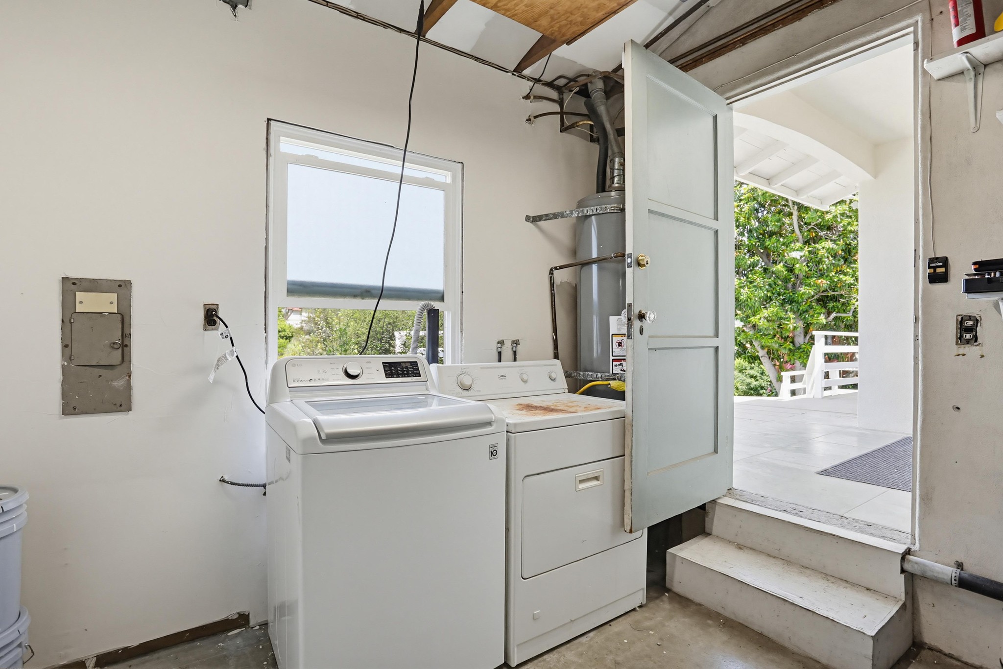 Virtual tour photo 39 of 39 for 4548 Max Dr