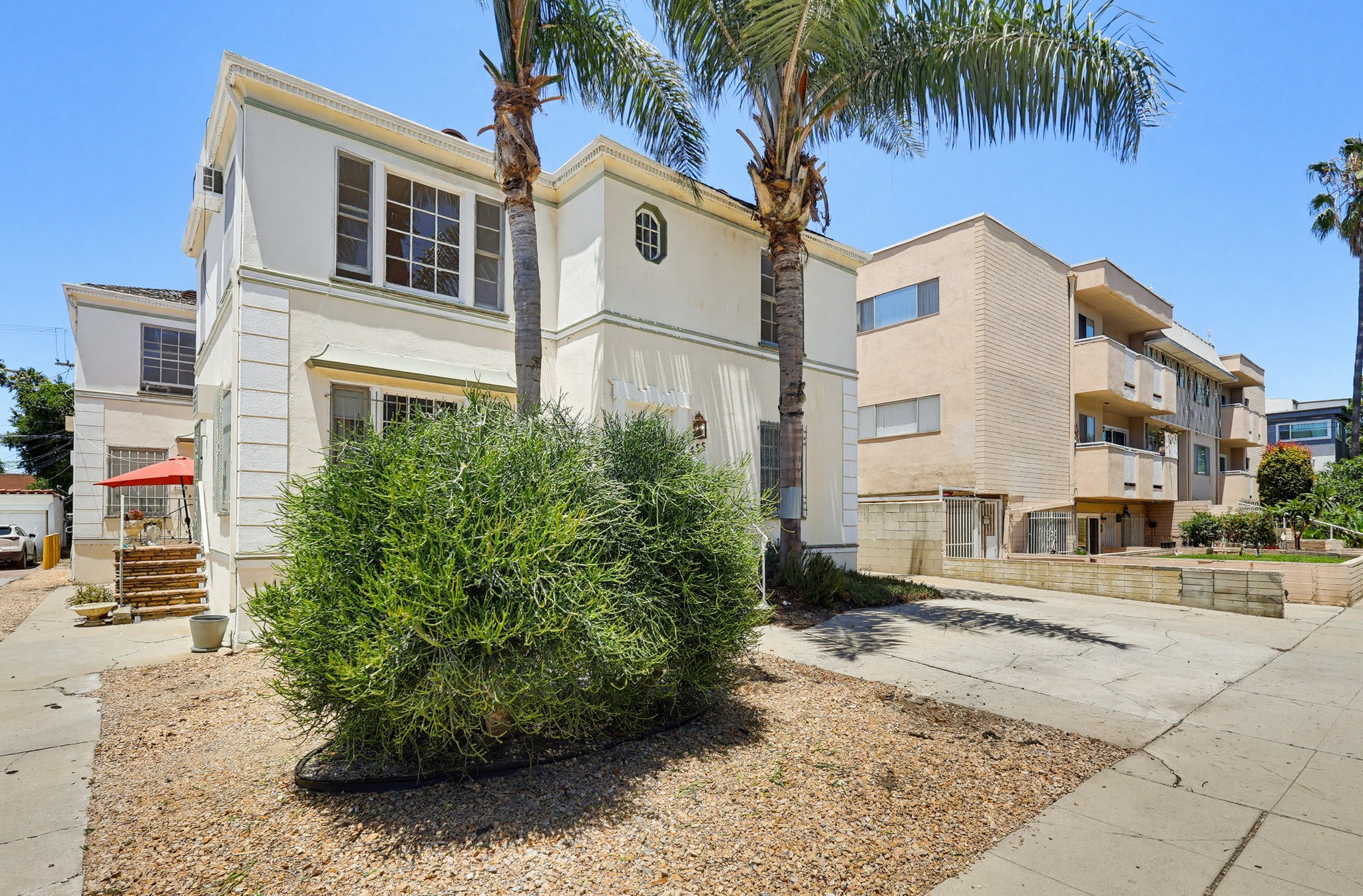 Virtual tour photo 1 of 56 for 455 Hayworth Ave