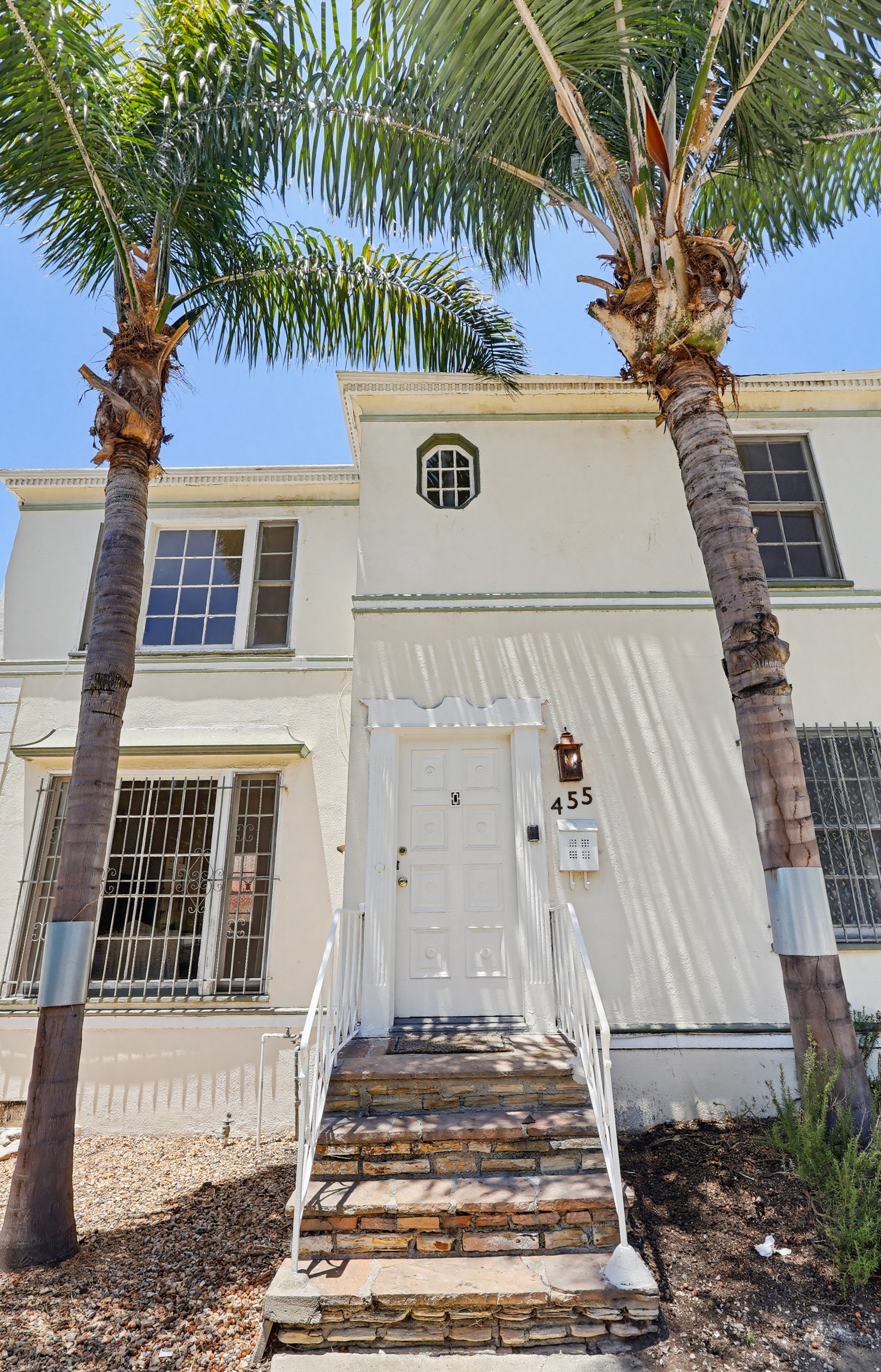Virtual tour photo 4 of 56 for 455 Hayworth Ave