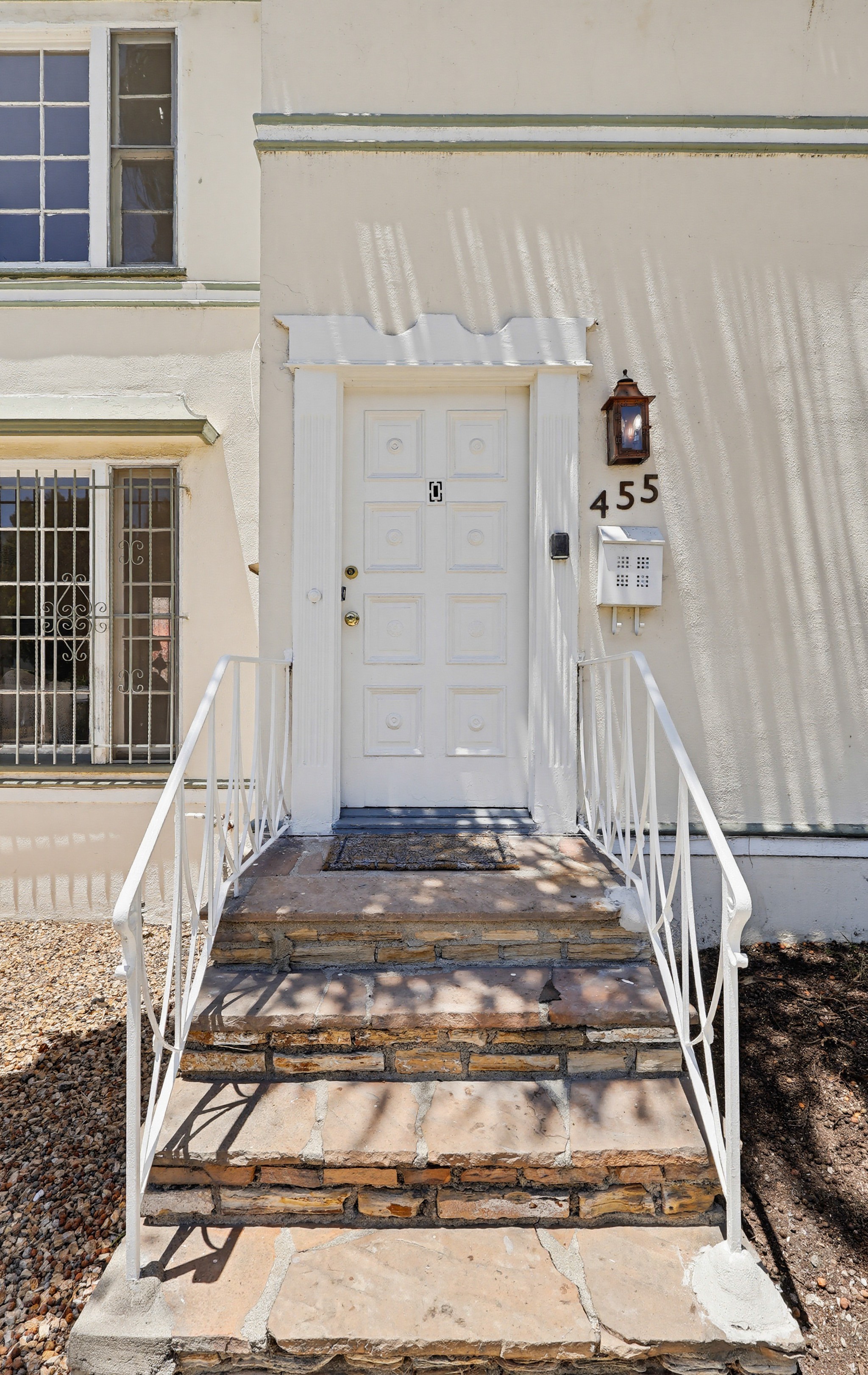 Virtual tour photo 6 of 56 for 455 Hayworth Ave