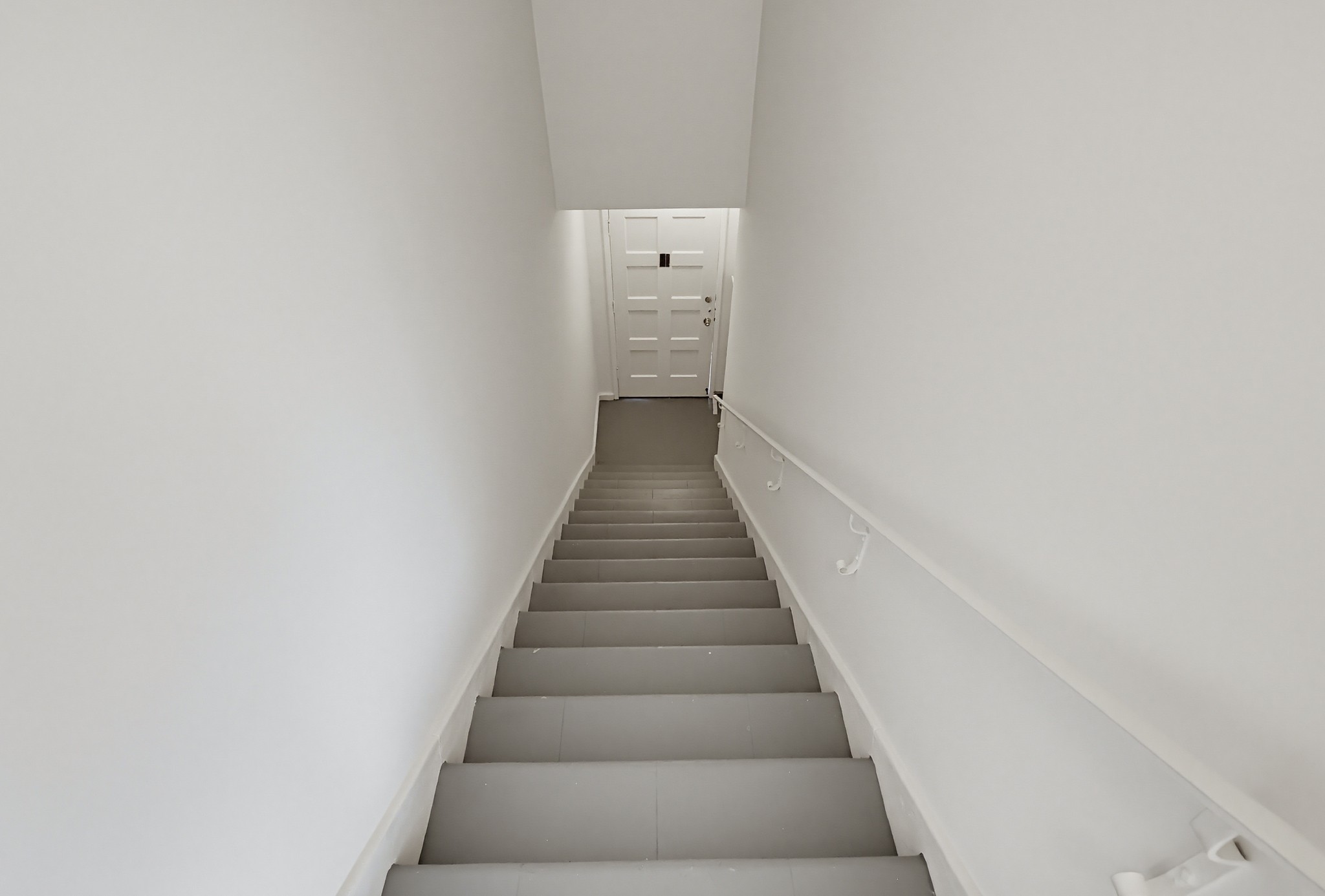 Virtual tour photo 8 of 56 for 455 Hayworth Ave