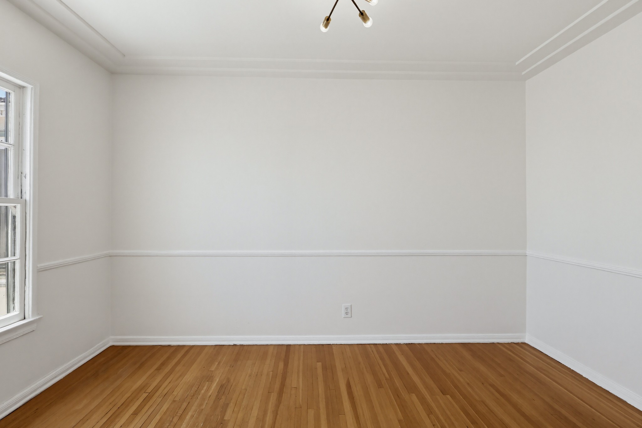 Virtual tour photo 16 of 56 for 455 Hayworth Ave