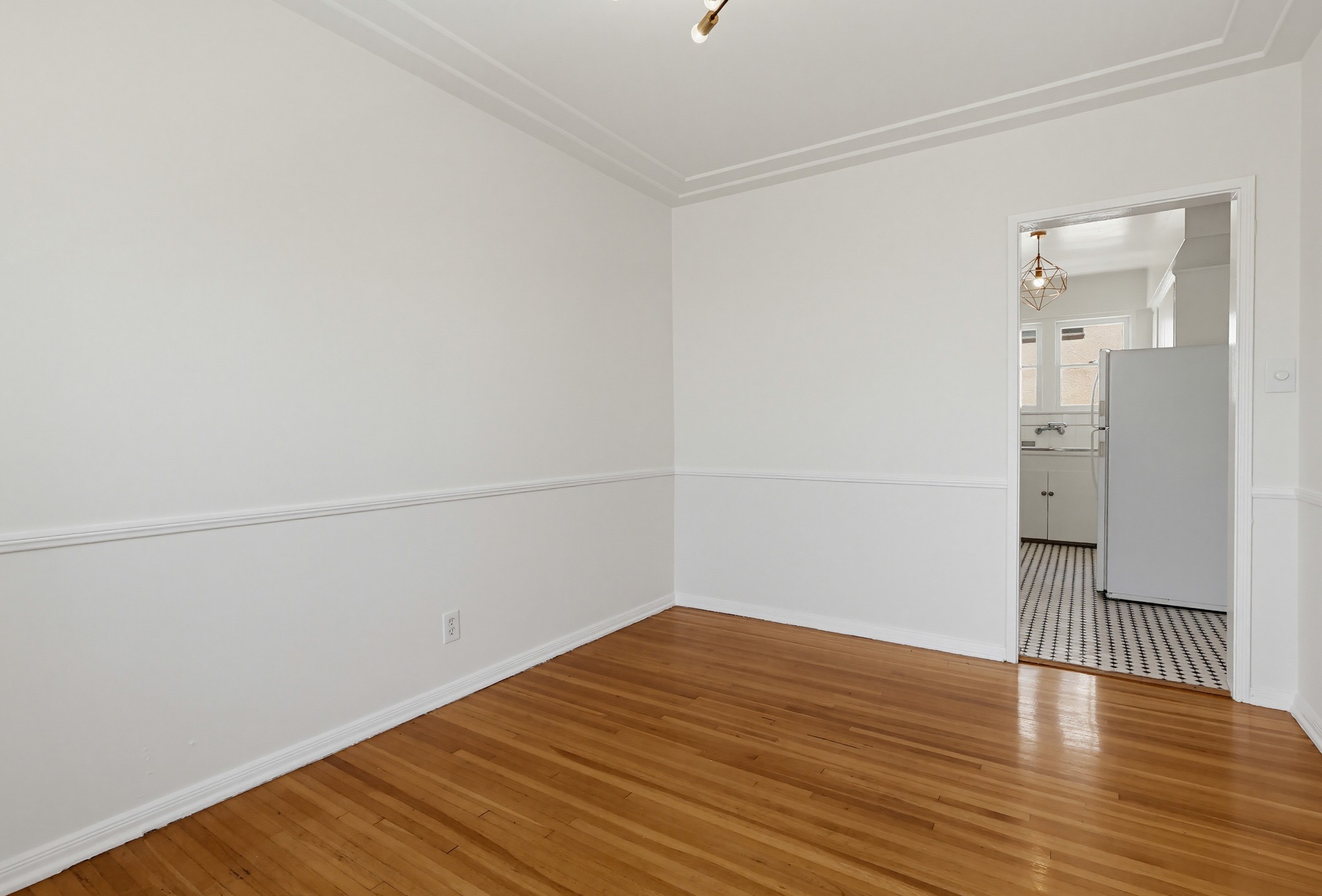 Virtual tour photo 17 of 56 for 455 Hayworth Ave