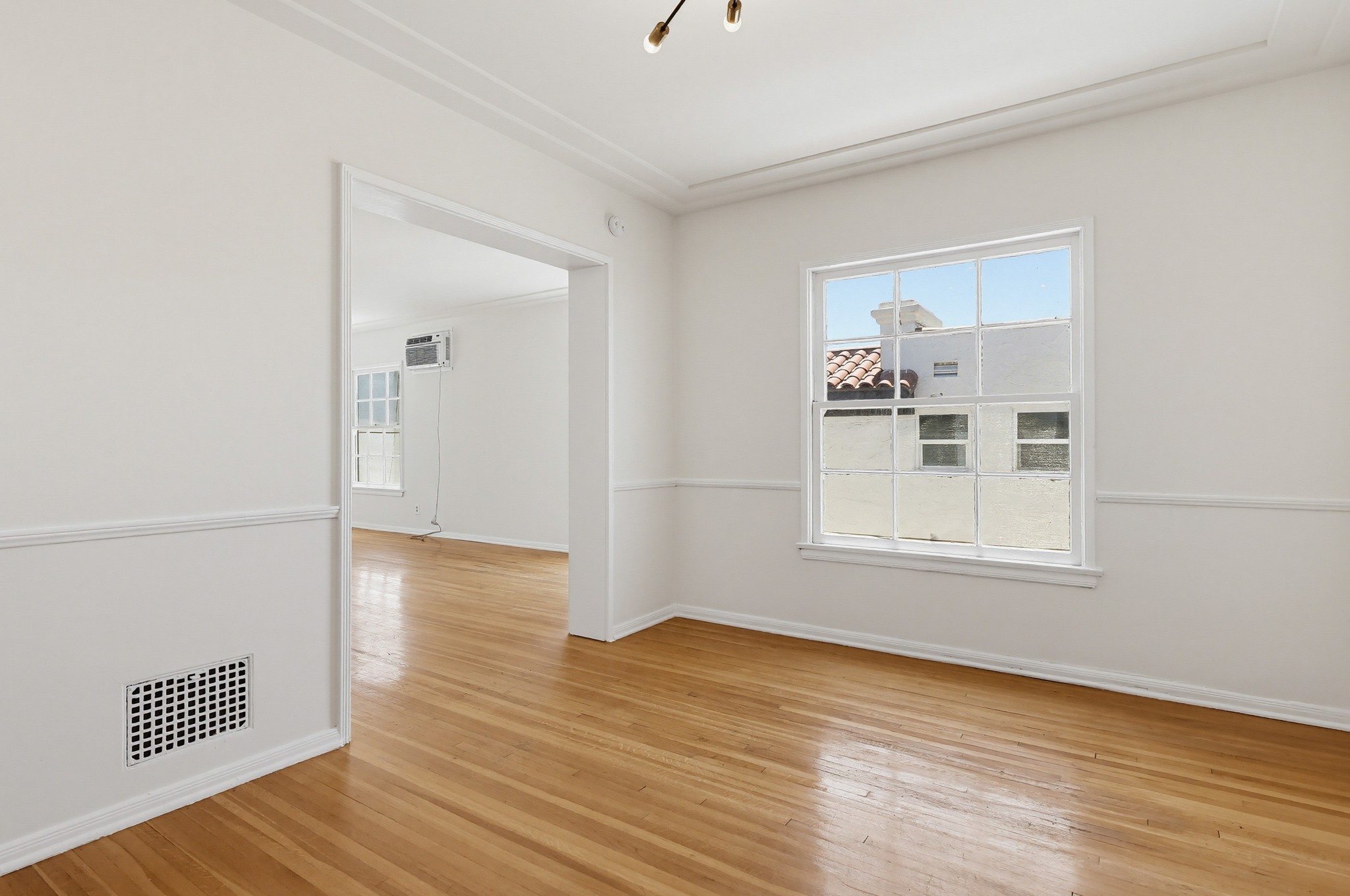Virtual tour photo 20 of 56 for 455 Hayworth Ave
