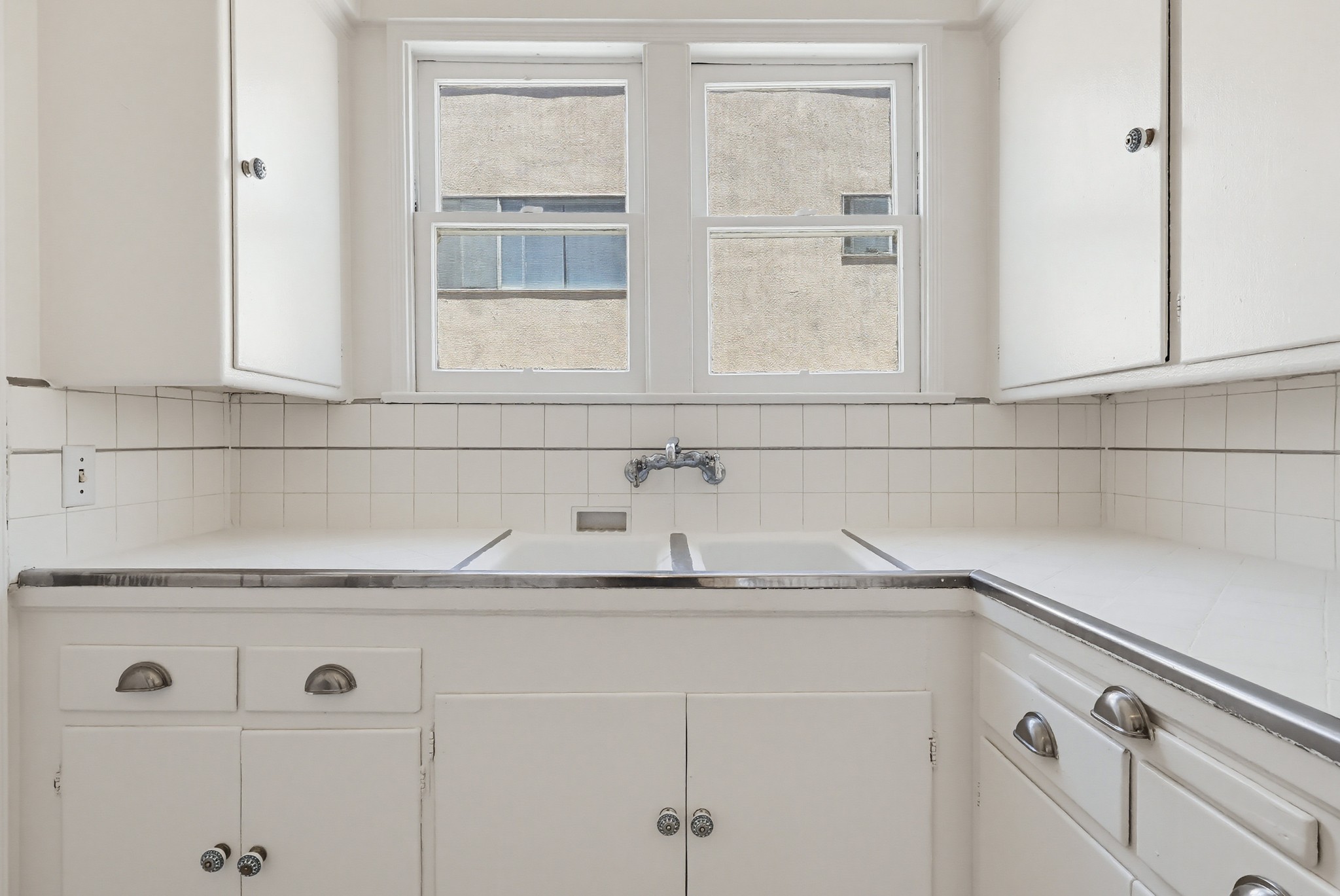 Virtual tour photo 25 of 56 for 455 Hayworth Ave