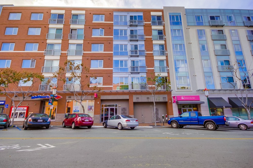 Virtual tour photo 1 of 32 for 455 Island Avenue San Diego