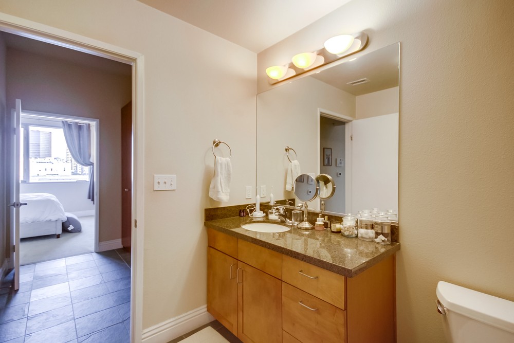 Virtual tour photo 21 of 32 for 455 Island Avenue San Diego