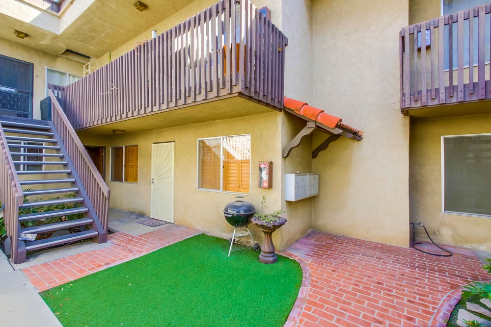 Virtual tour photo 4 of 30 for 4550 Glacier Ave