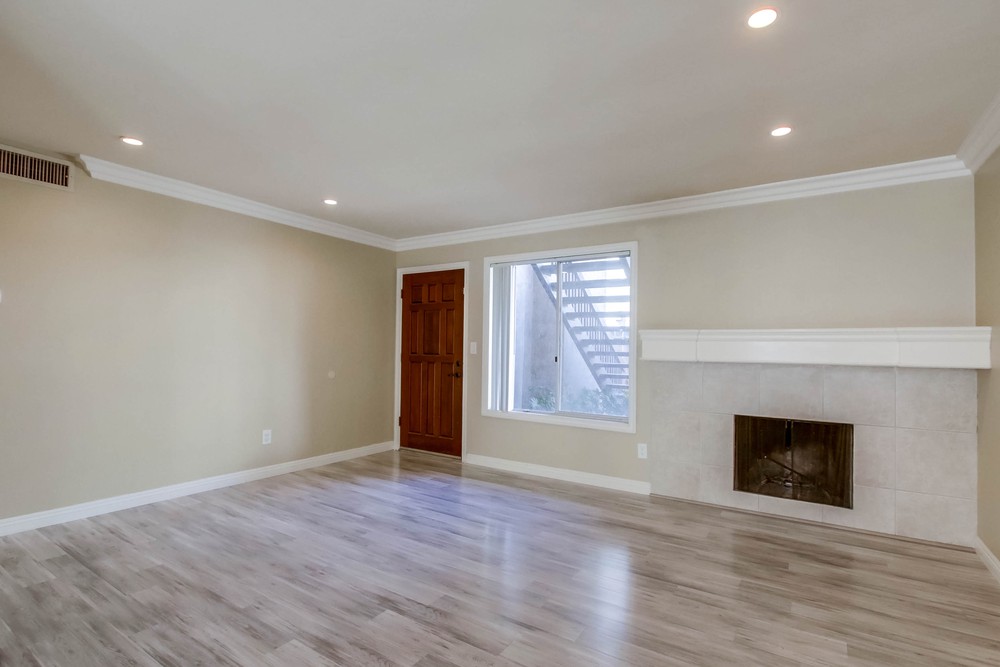Virtual tour photo 11 of 30 for 4550 Glacier Ave