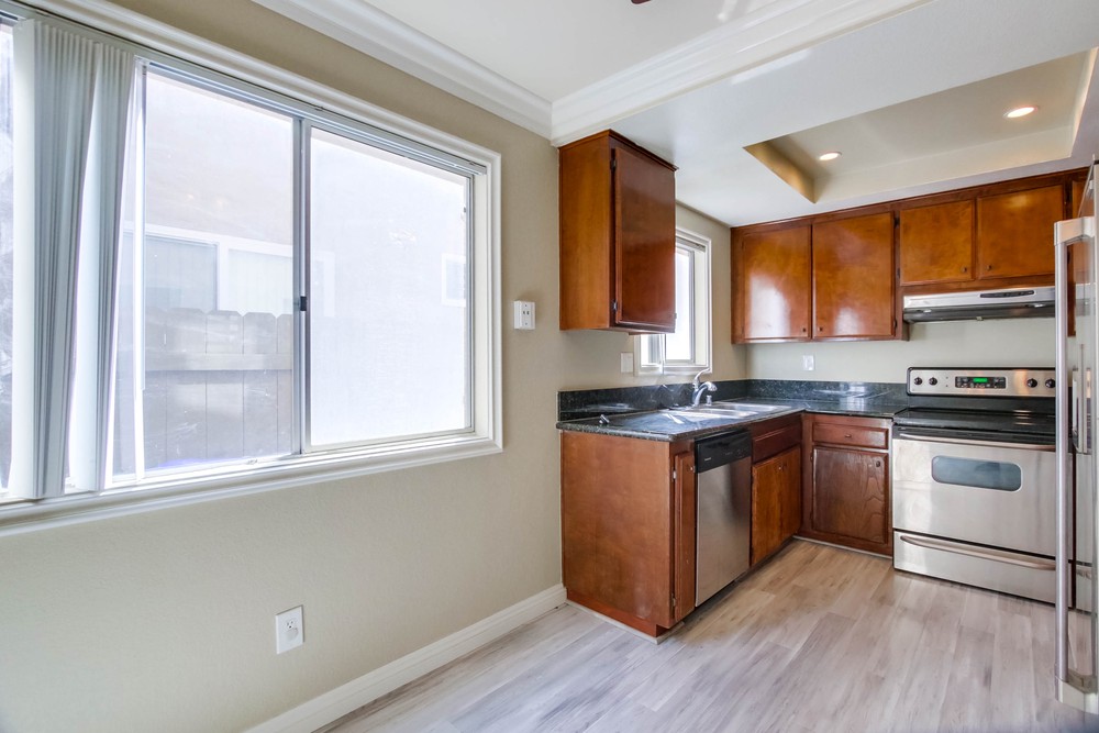 Virtual tour photo 14 of 30 for 4550 Glacier Ave