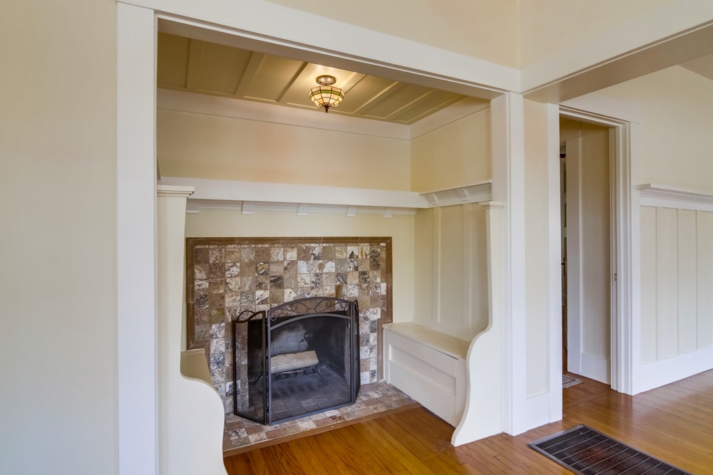 Virtual tour photo 17 of 62 for 4551 Terrace Dr