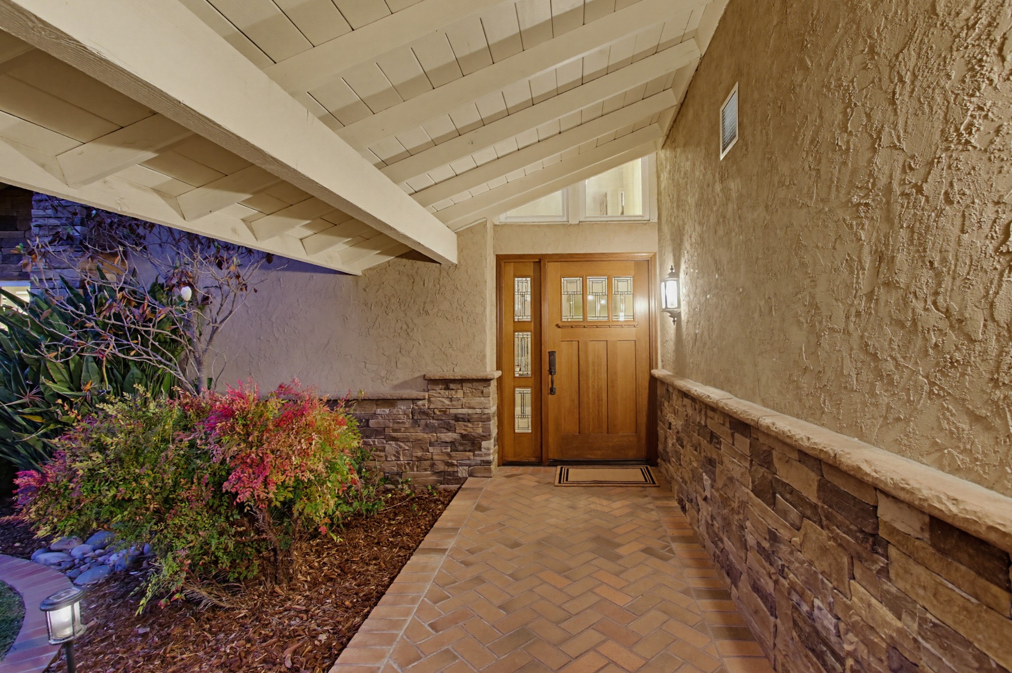 Virtual tour photo 4 of 116 for 4554 Calle De Vida