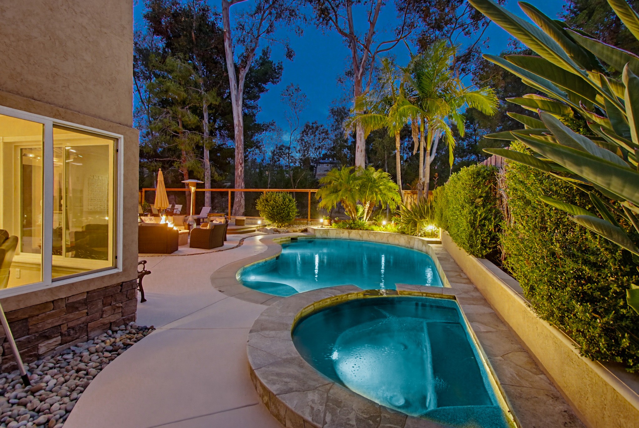 Virtual tour photo 6 of 116 for 4554 Calle De Vida
