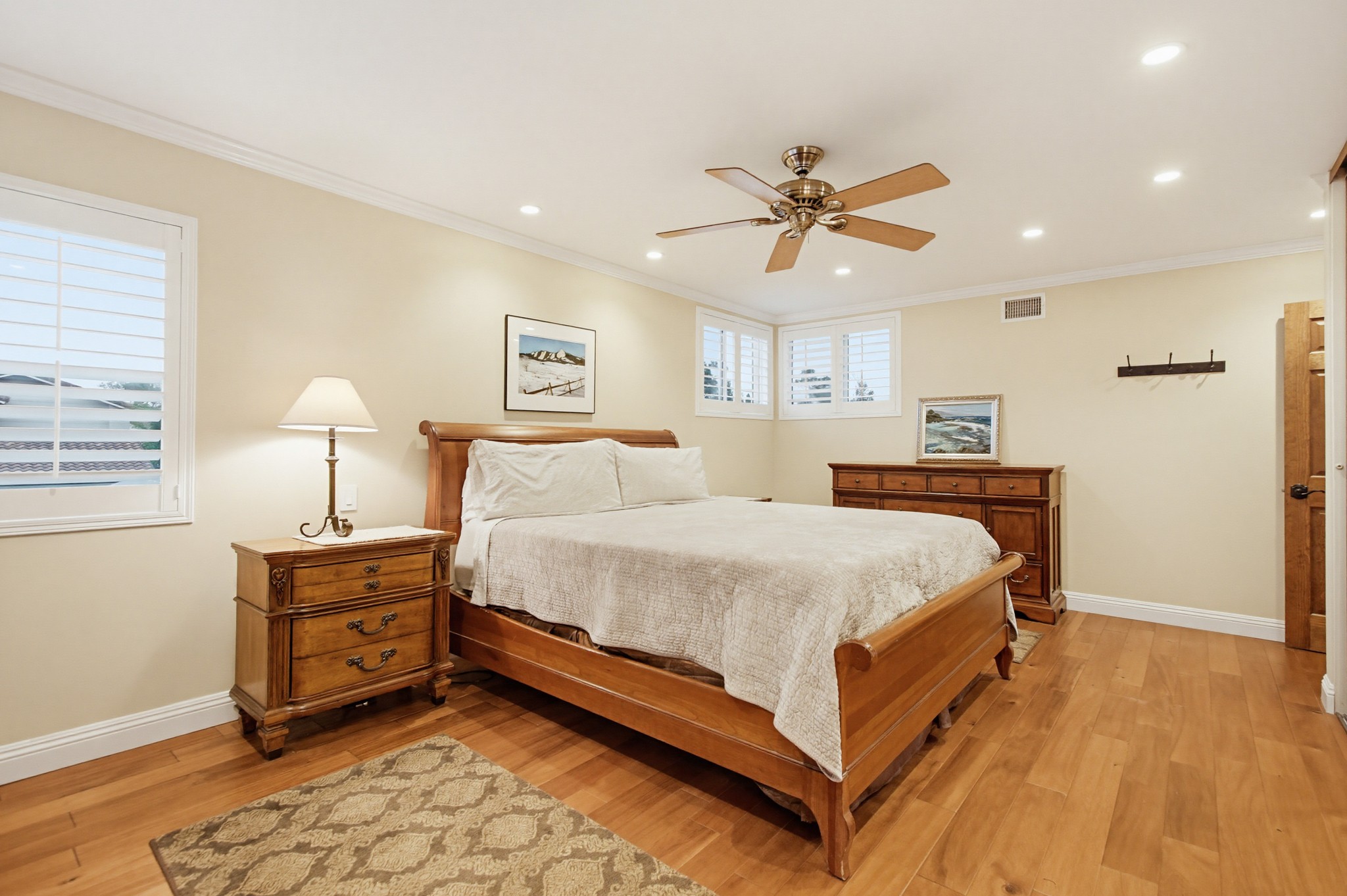 Virtual tour photo 54 of 116 for 4554 Calle De Vida