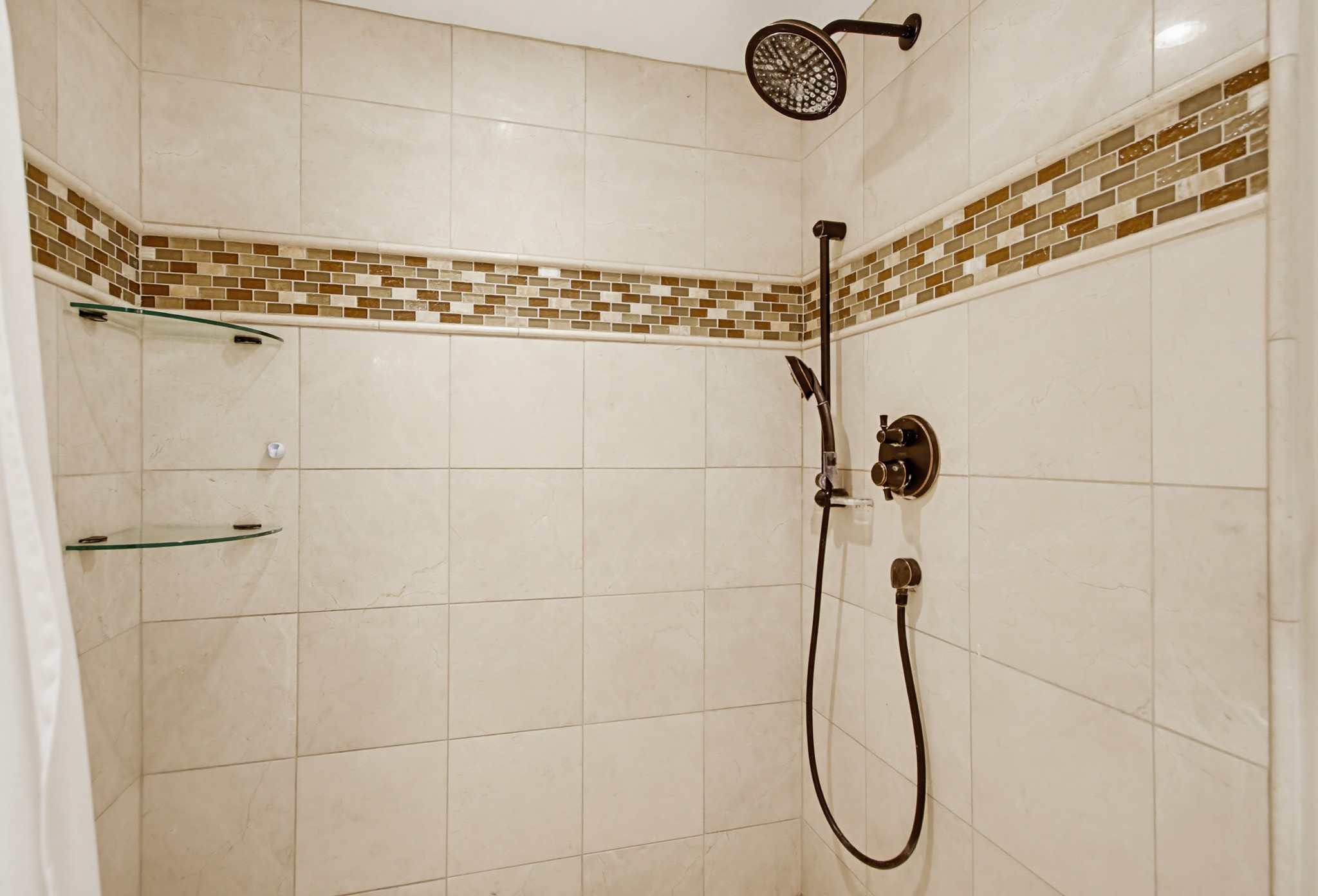 Virtual tour photo 57 of 116 for 4554 Calle De Vida