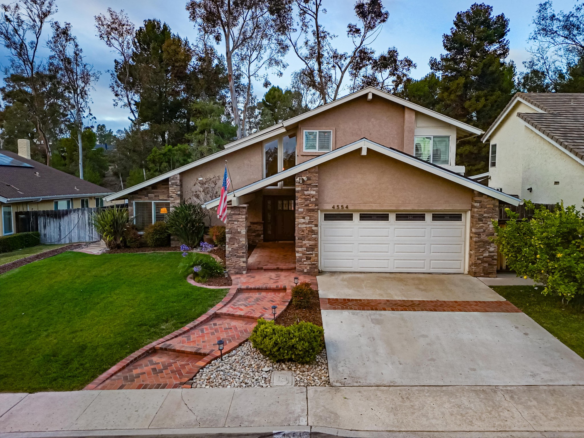 Virtual tour photo 8 of 26 for 4554 Calle De Vida
