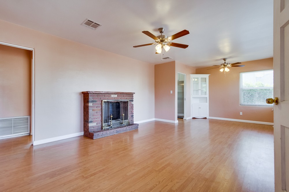 Virtual tour photo 6 of 24 for 4555 50th Street