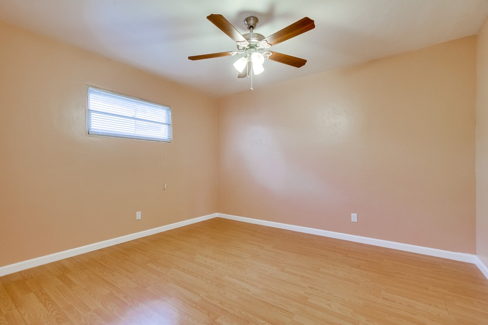 Virtual tour photo 21 of 24 for 4555 50th Street