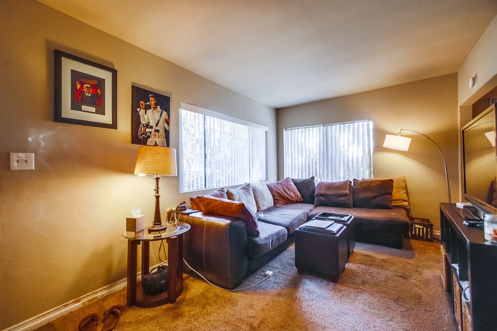 Virtual tour photo 11 of 48 for 4556 Bond St