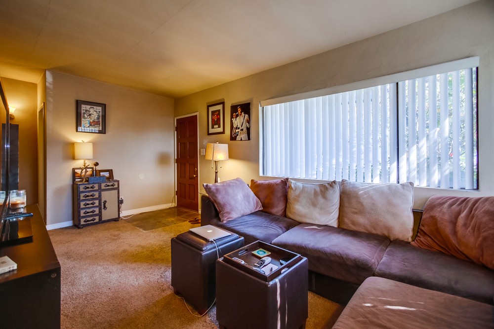 Virtual tour photo 12 of 48 for 4556 Bond St