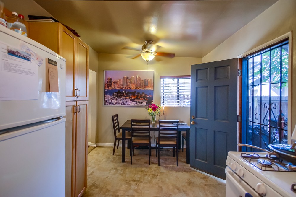 Virtual tour photo 13 of 48 for 4556 Bond St