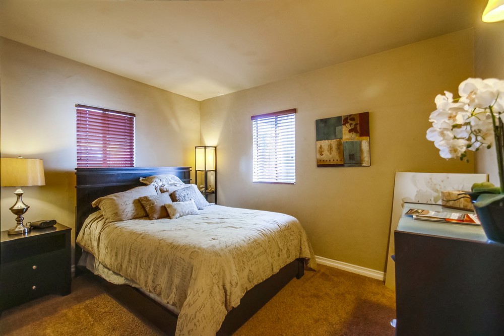 Virtual tour photo 19 of 48 for 4556 Bond St