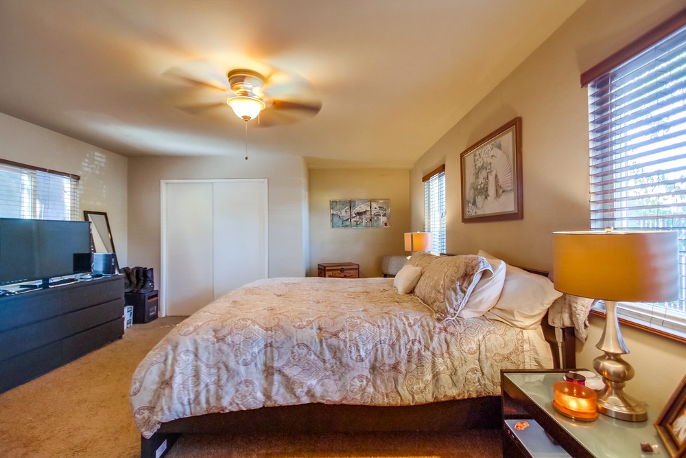 Virtual tour photo 25 of 48 for 4556 Bond St