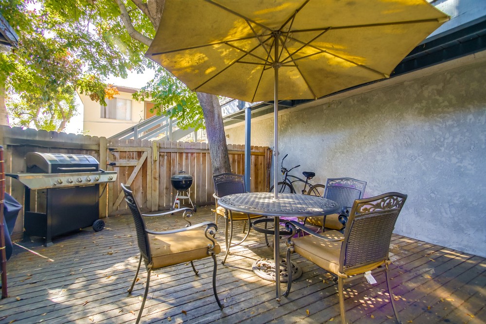 Virtual tour photo 32 of 48 for 4556 Bond St