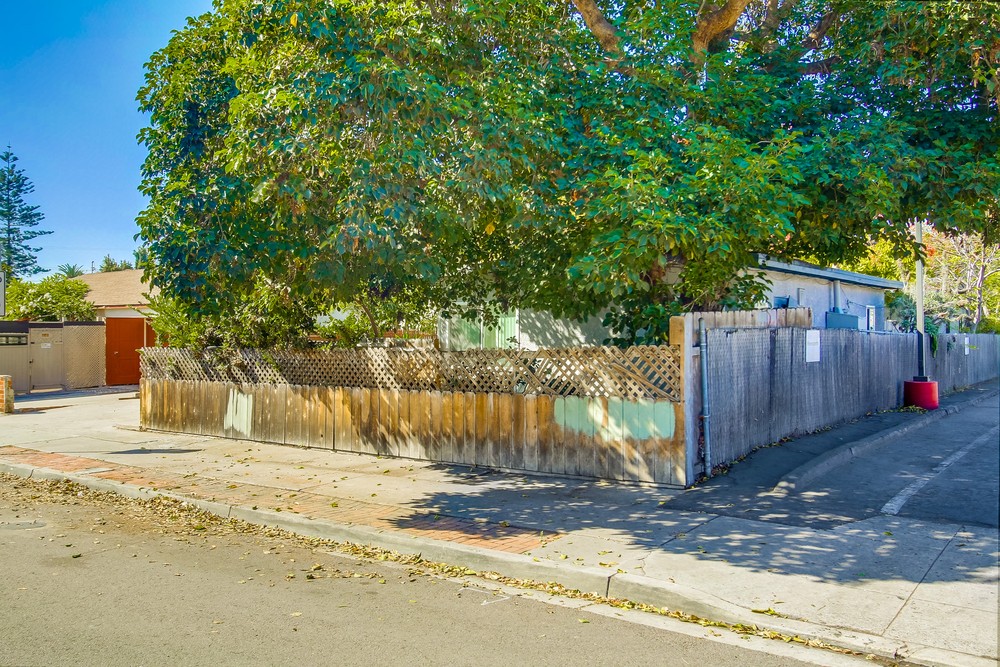 Virtual tour photo 43 of 48 for 4556 Bond St