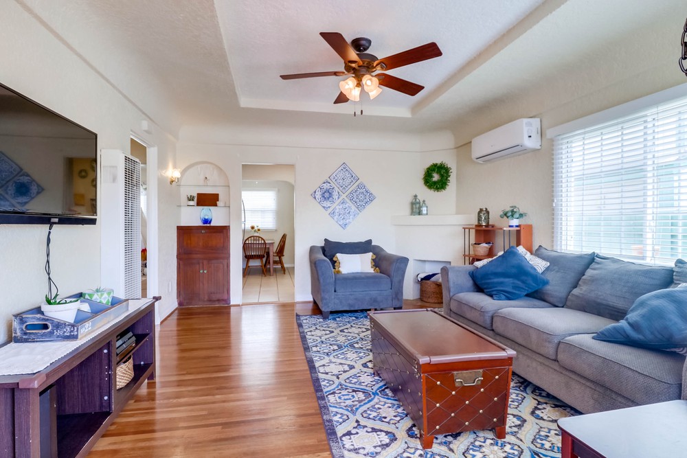 Virtual tour photo 8 of 81 for 4557 Oregon St