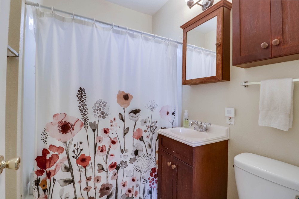 Virtual tour photo 24 of 81 for 4557 Oregon St