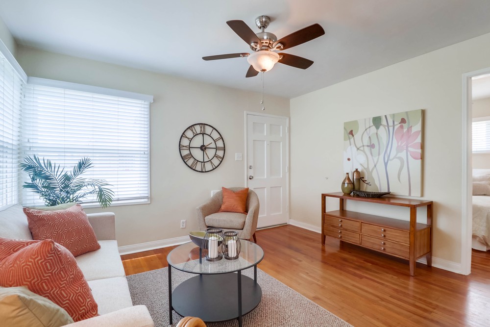 Virtual tour photo 37 of 81 for 4557 Oregon St