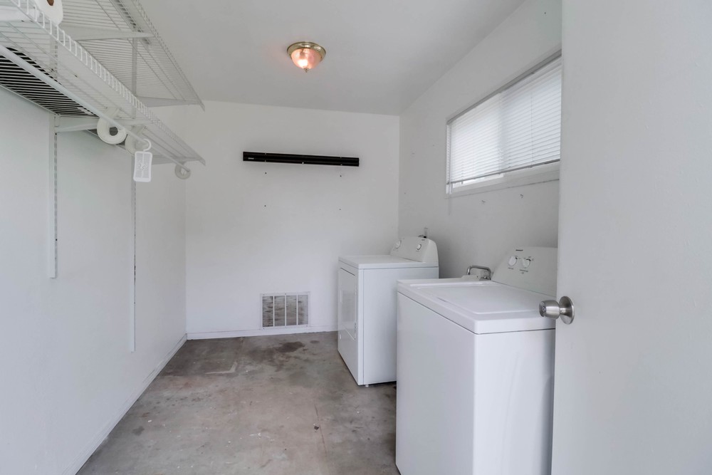 Virtual tour photo 57 of 81 for 4557 Oregon St