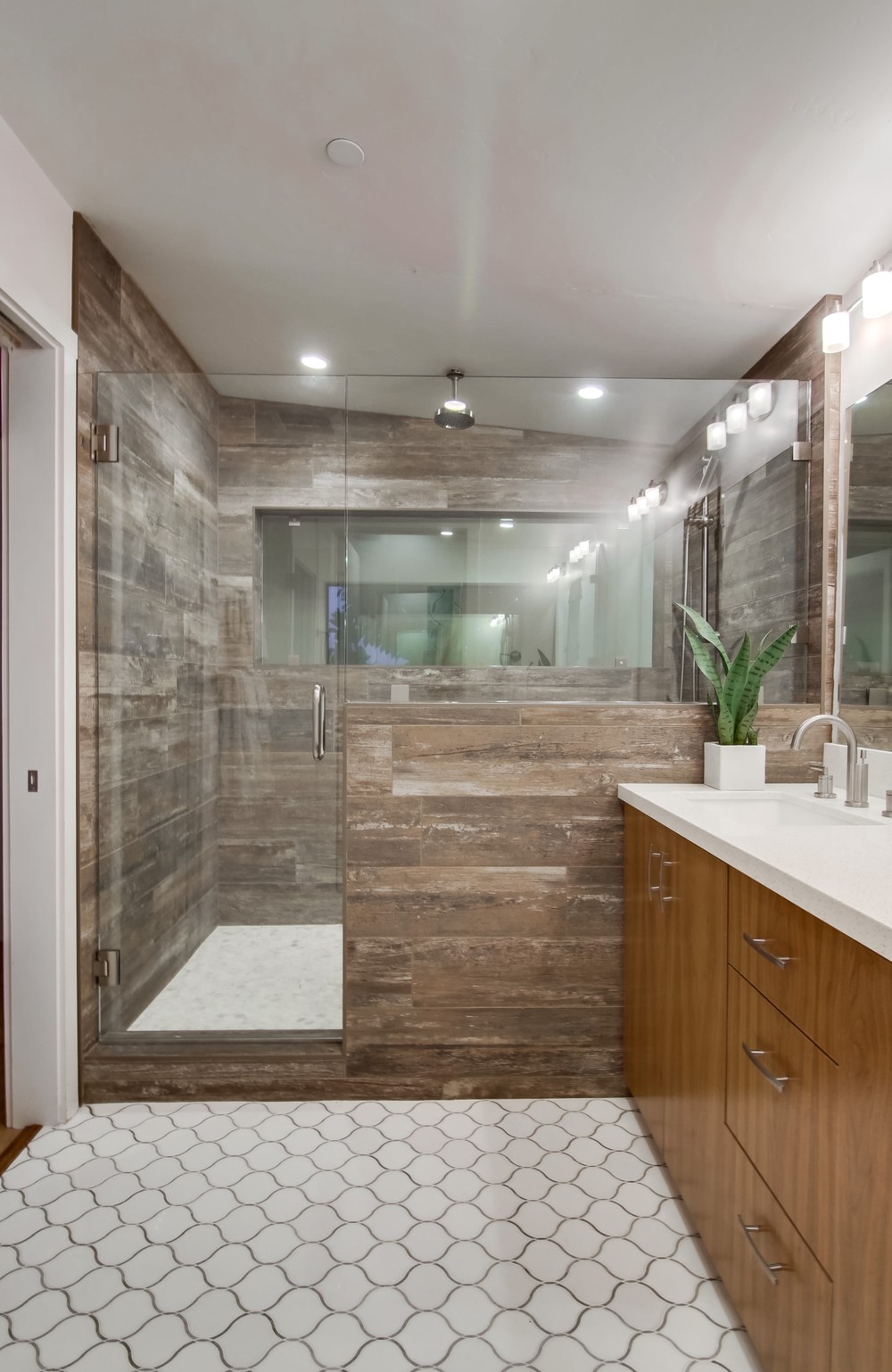 Virtual tour photo 36 of 89 for 4557 Santa Cruz Ave