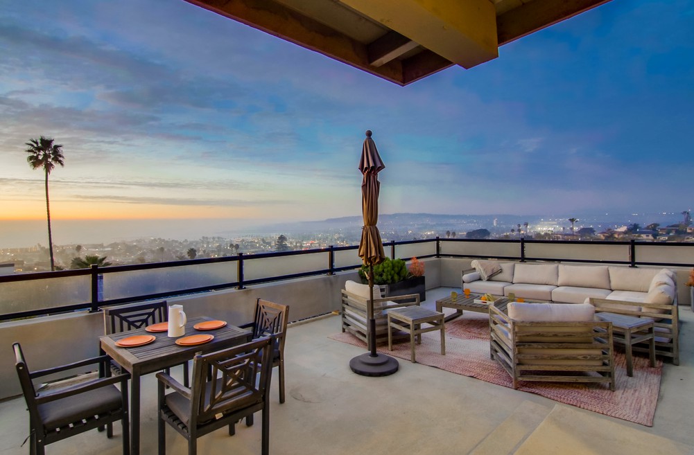 Virtual tour photo 46 of 89 for 4557 Santa Cruz Ave
